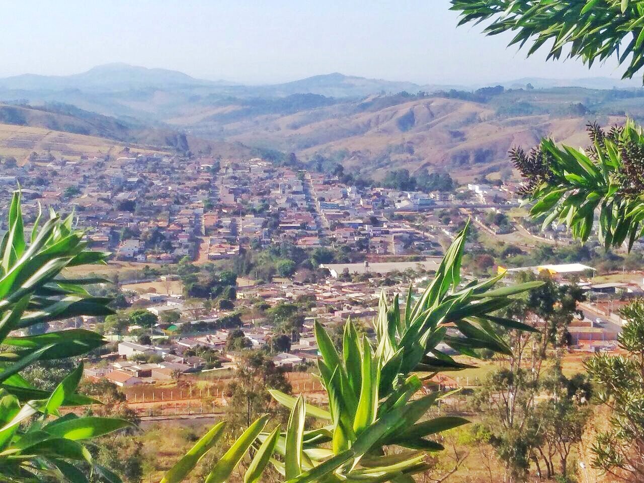 Campos Altos Minas Gerais fonte: dynamic-media-cdn.tripadvisor.com Fonte: dynamic-media-cdn.tripadvisor.com